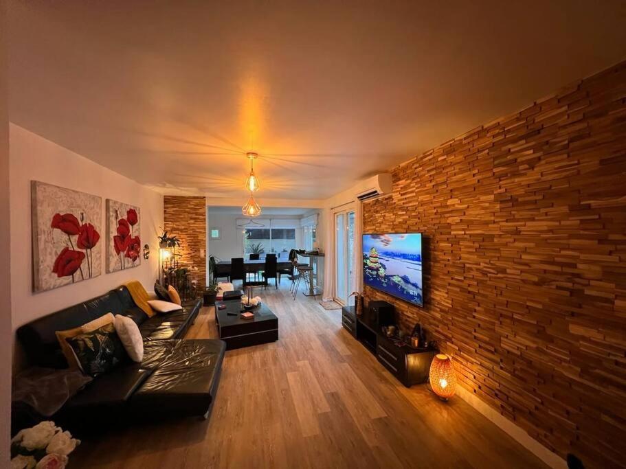 Maison Entiere Redessan 외부 사진